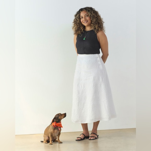 NWT Everlane Linen Eyelet Midi Skirt in White Eyelet, Size 8 - Picture 7 of 7